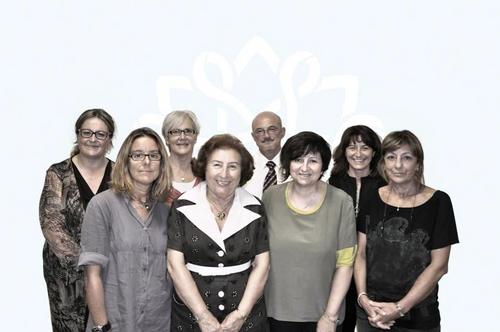 Una mano tesa: gruppi di supporto psicologico e di educazione alla salute