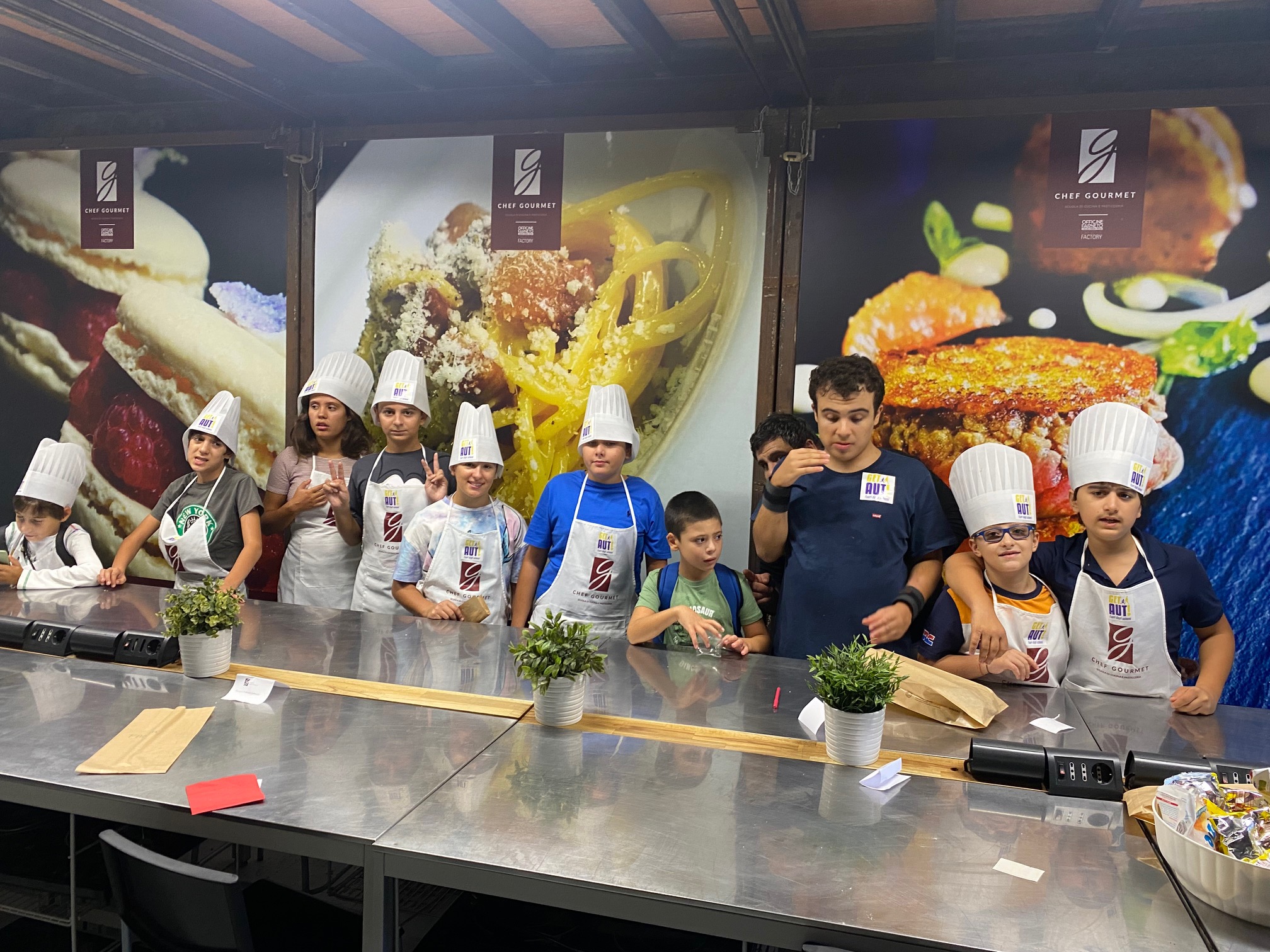 DONO DI SQUADRA - Laboratorio di autonomia e socializzazione per ragazzi autistici attraverso la cucina Image