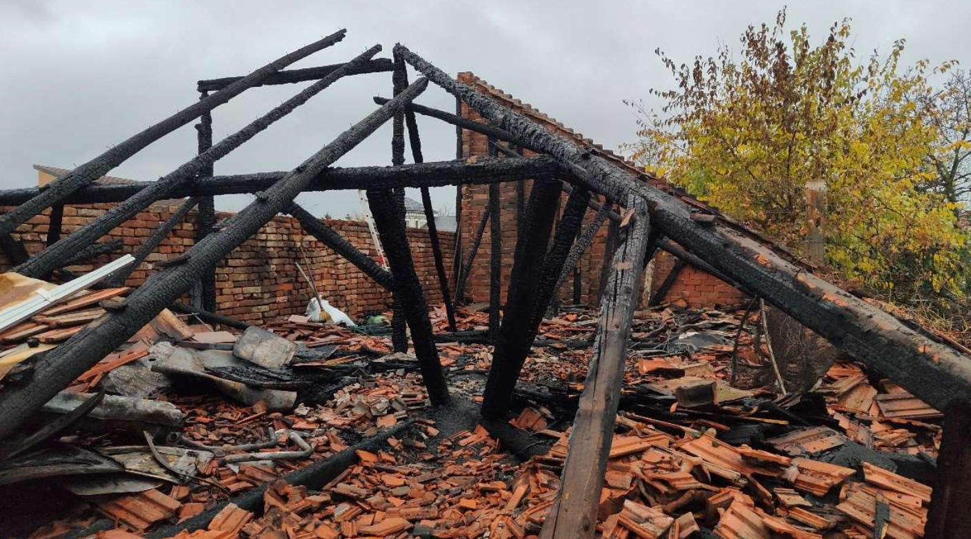 Ricostruiamo insieme la casa di Hana, Mihai e dei loro figli a Timișoara in Romania Image