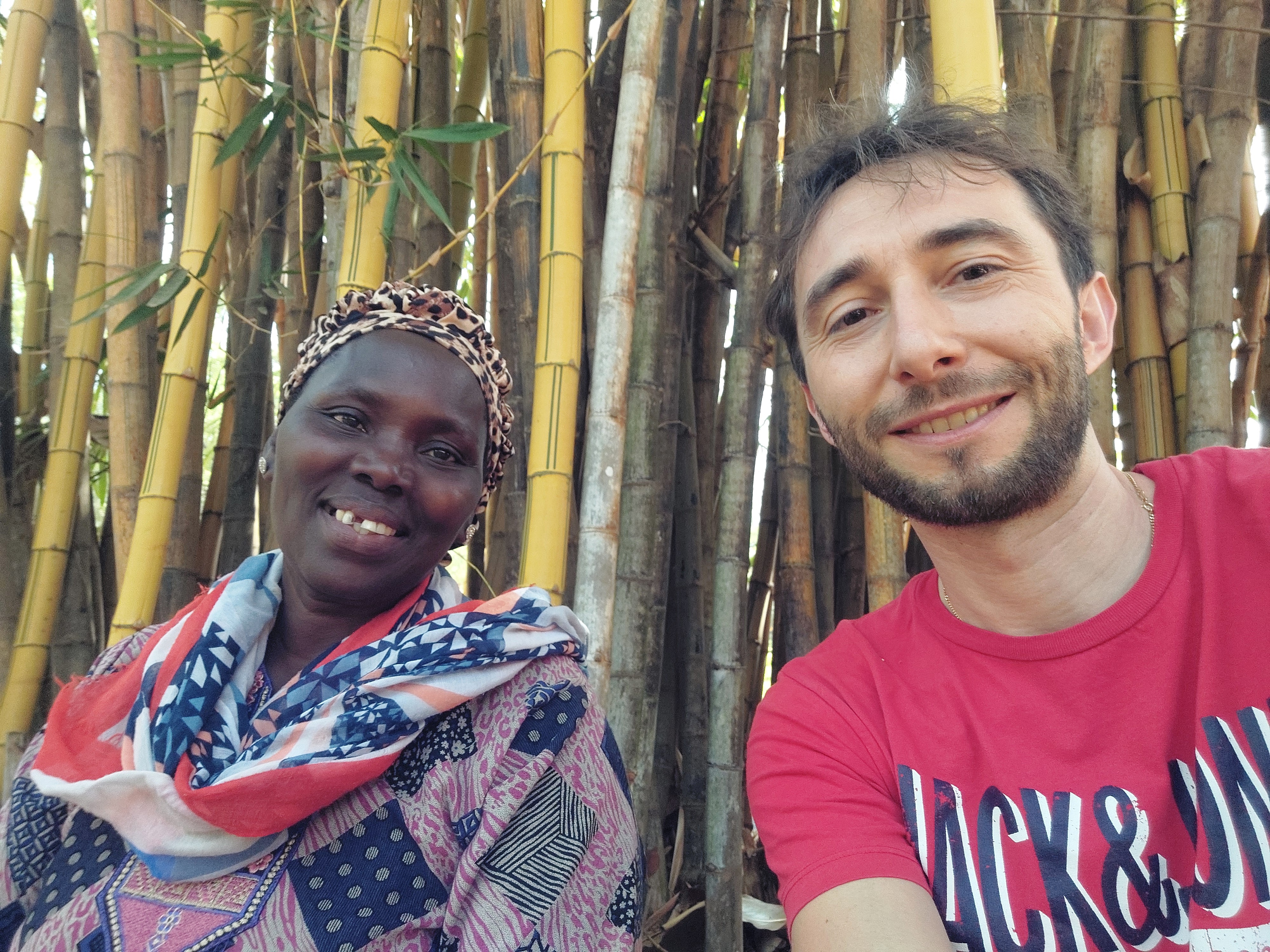 Accendi una luce per i giovani della Guinea Bissau Image