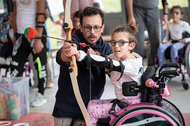 La vostra energia, la loro felicità! Dono di squadra 2026 Image