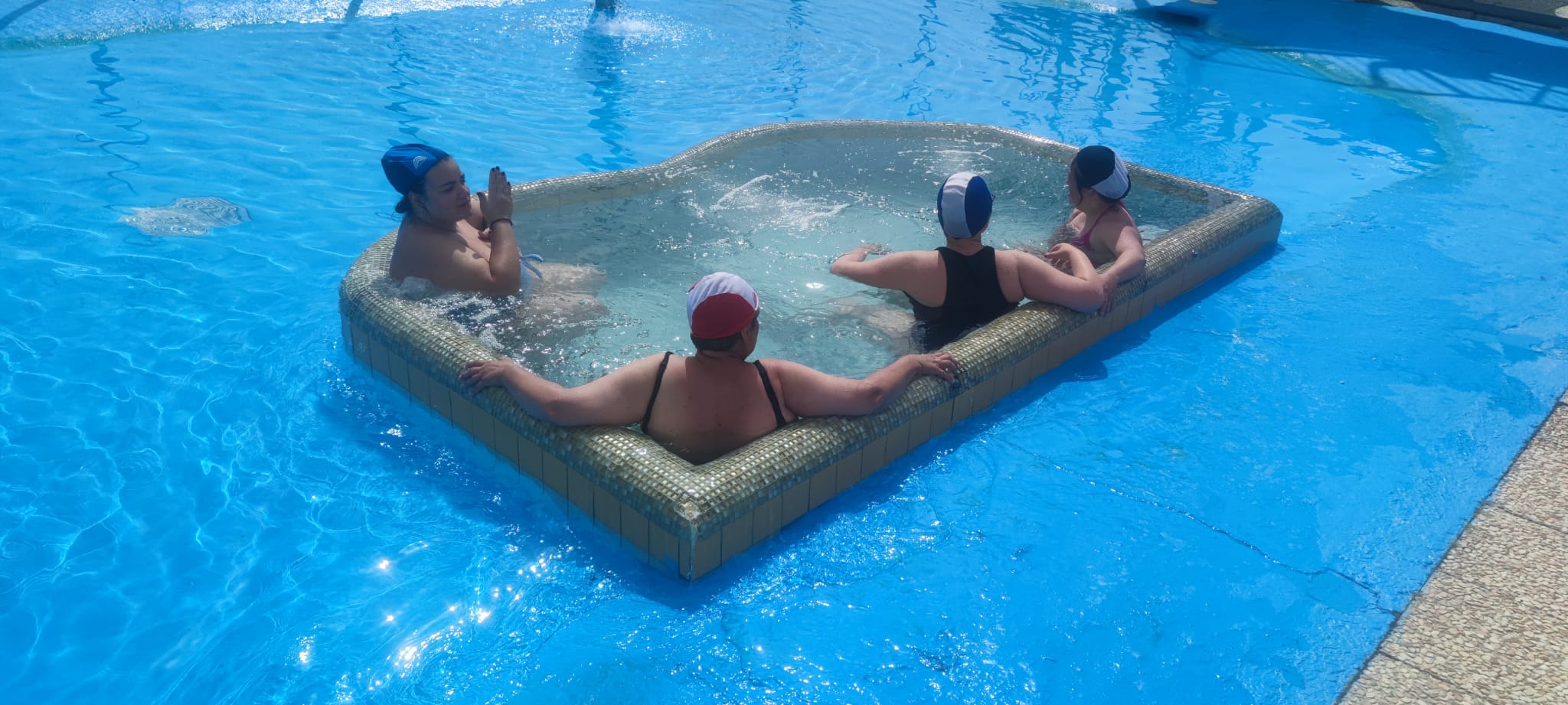 DONO DI SQUADRA - MILLE BOLLE BLU