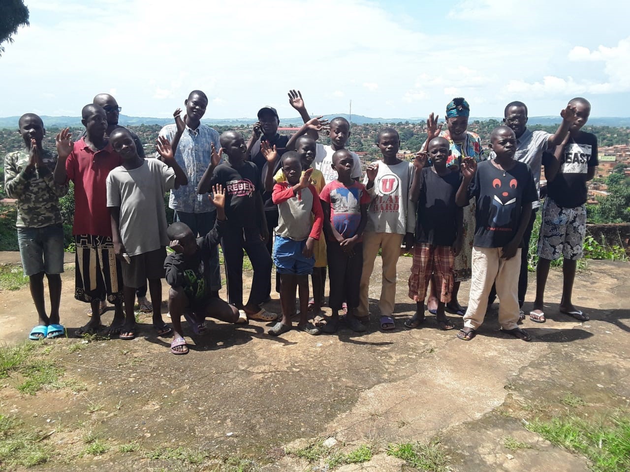 Semi di Futuro: Educazione e Cura per i bambini  del Centro Rebentos da Paz (Uige, Angola) Image